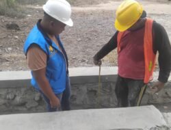 Direktur CV. Bima Sakti Kita Pastikan Proyek Jalan Bujung Tenuk – Penumangan Sesuai RAB
